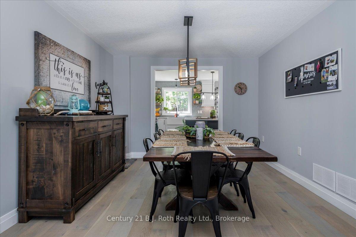 Photo 16 of 4 Sheppard Drive, Tay, Victoria Harbour — HOMEH