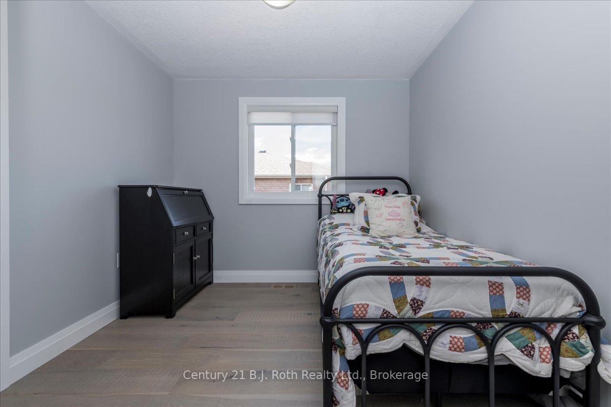 Photo 27 of 4 Sheppard Drive, Tay, Victoria Harbour — HOMEH
