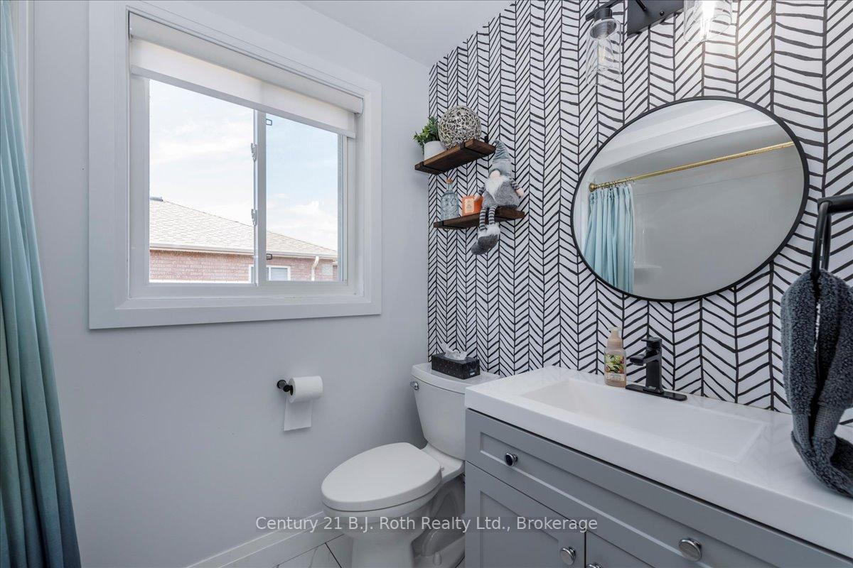 Photo 31 of 4 Sheppard Drive, Tay, Victoria Harbour — HOMEH