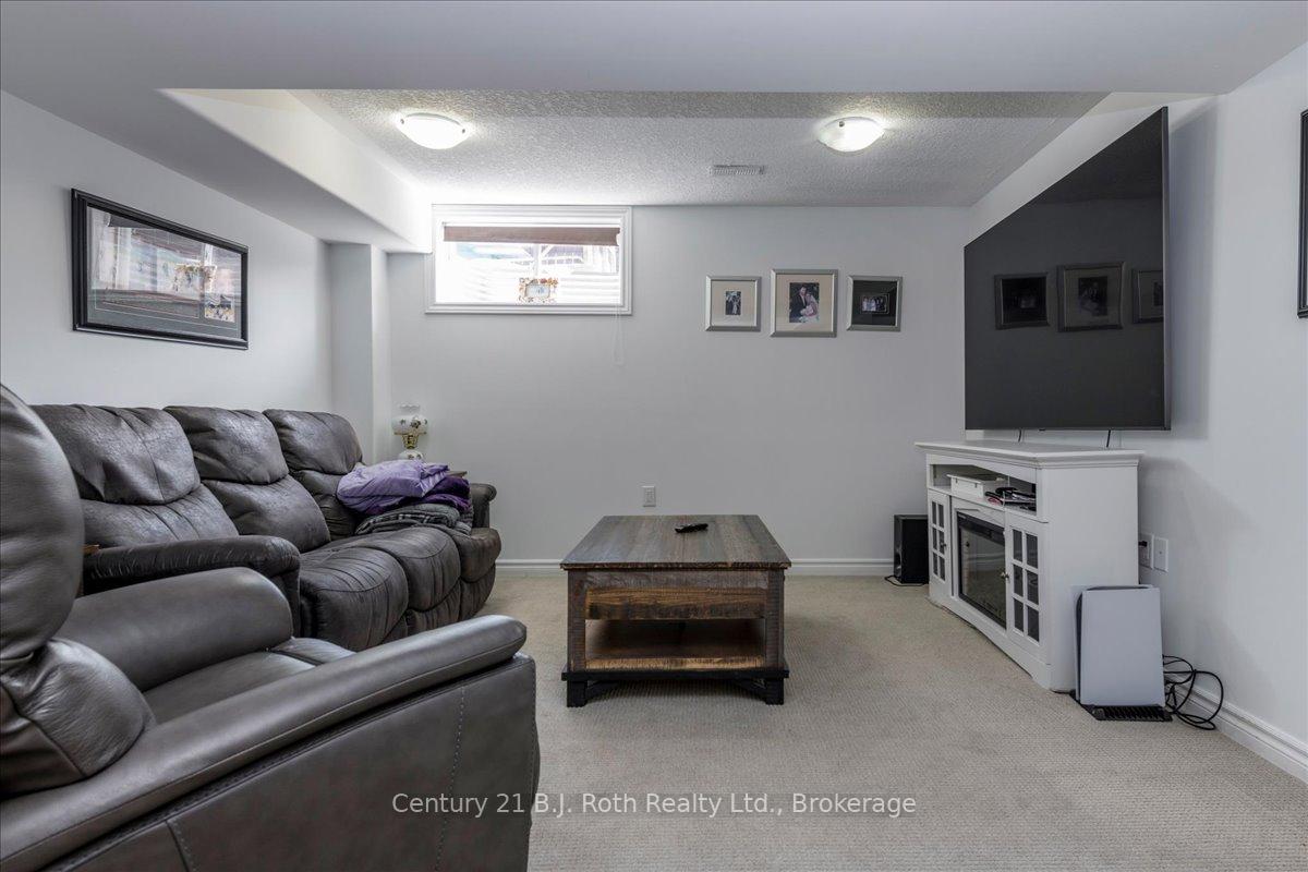 Photo 32 of 4 Sheppard Drive, Tay, Victoria Harbour — HOMEH
