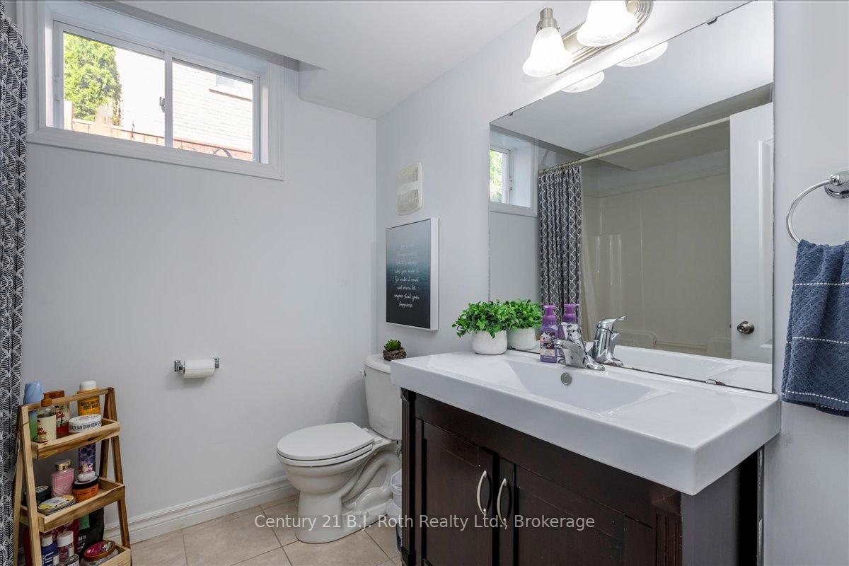 Photo 37 of 4 Sheppard Drive, Tay, Victoria Harbour — HOMEH