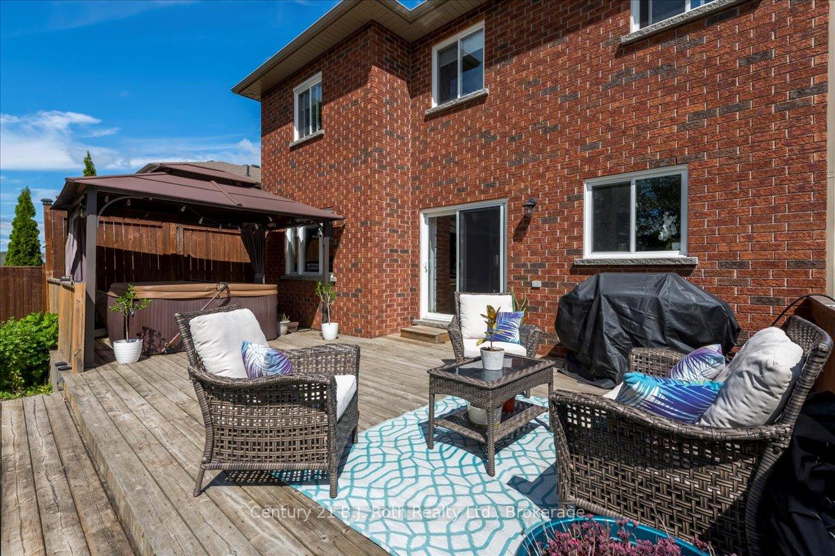 Photo 44 of 4 Sheppard Drive, Tay, Victoria Harbour — HOMEH