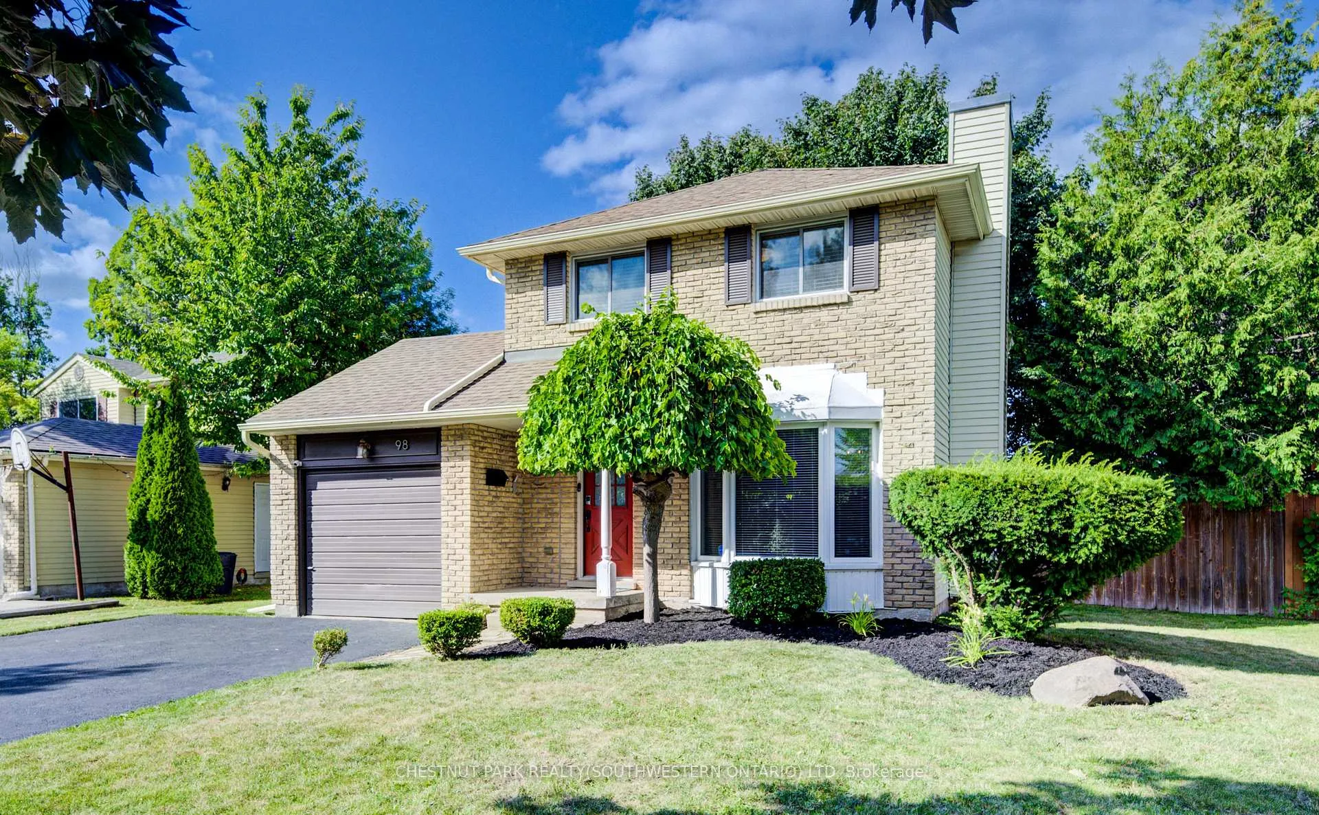 Photo 1 of 98 Rolling Meadows Drive, Kitchener — HOMEH