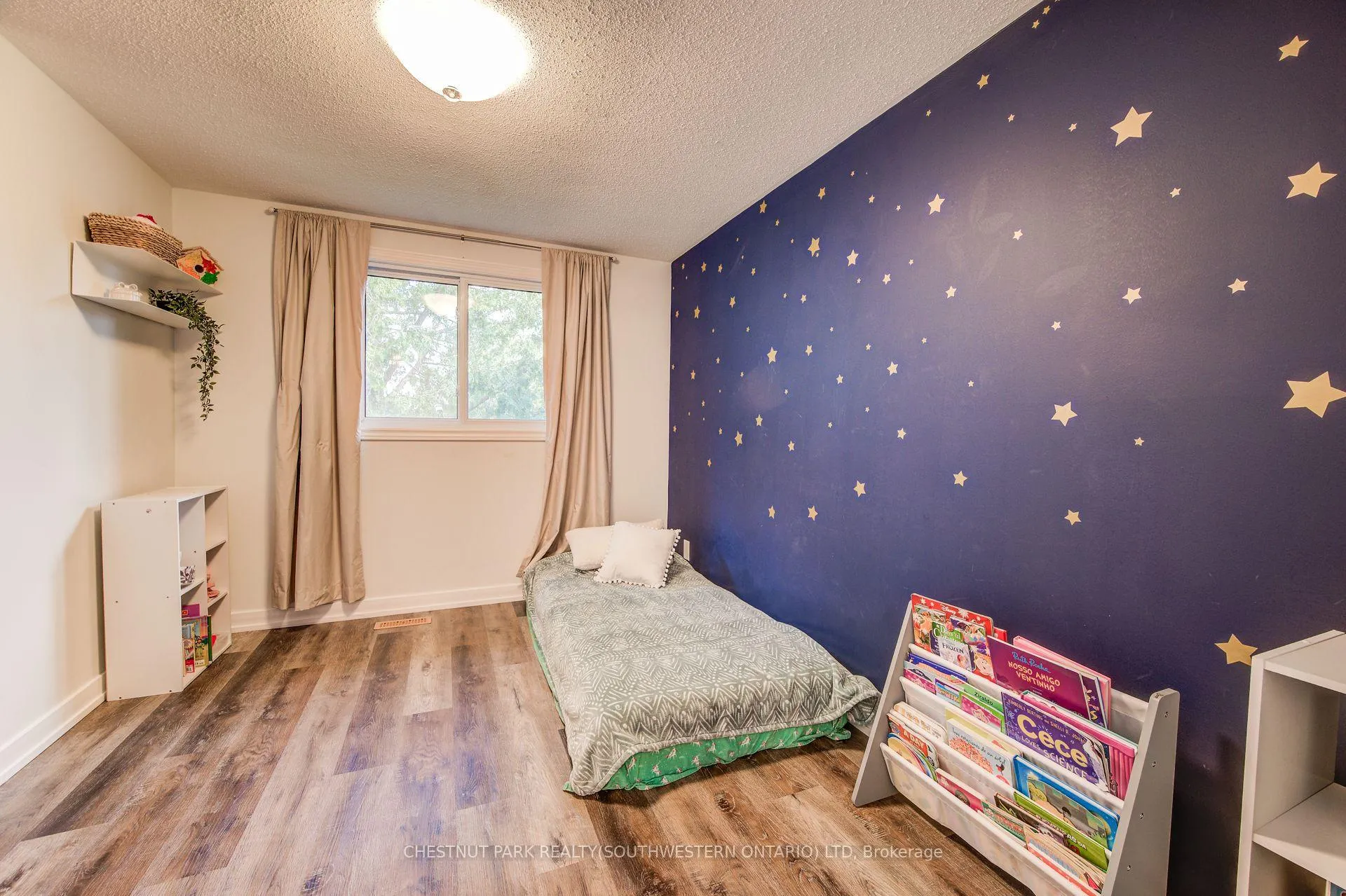 Photo 26 of 98 Rolling Meadows Drive, Kitchener — HOMEH