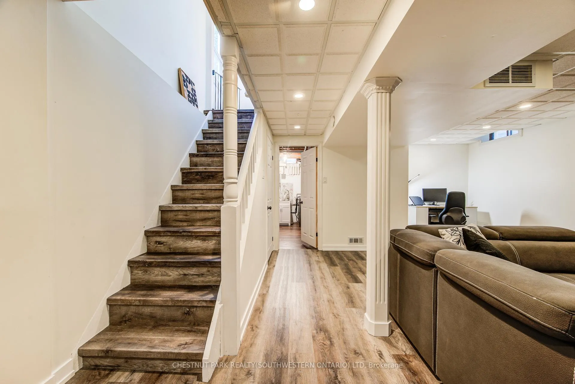 Photo 29 of 98 Rolling Meadows Drive, Kitchener — HOMEH