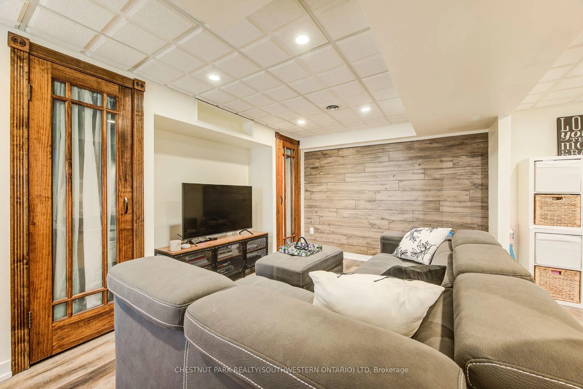 Photo 33 of 98 Rolling Meadows Drive, Kitchener — HOMEH
