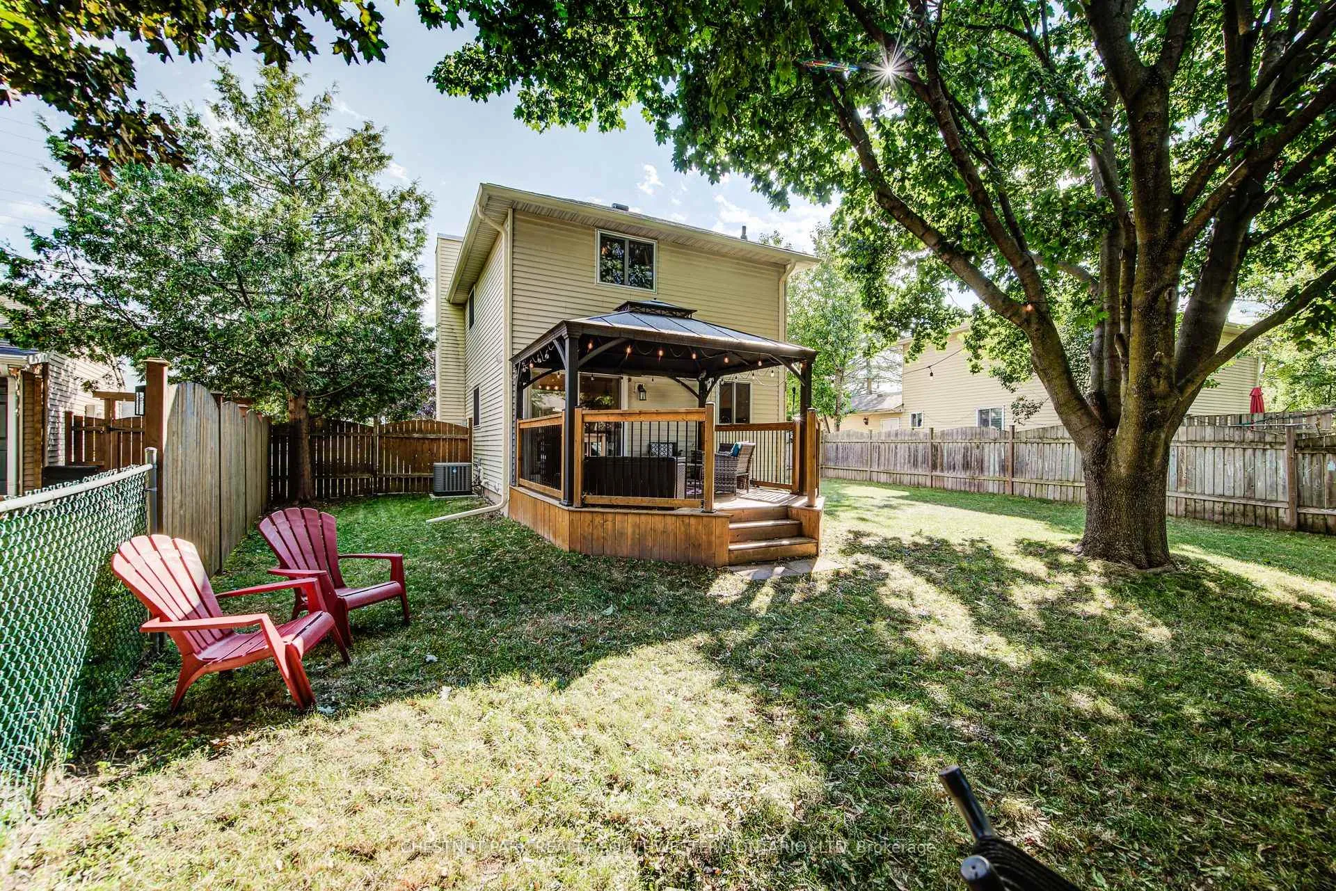 Photo 40 of 98 Rolling Meadows Drive, Kitchener — HOMEH