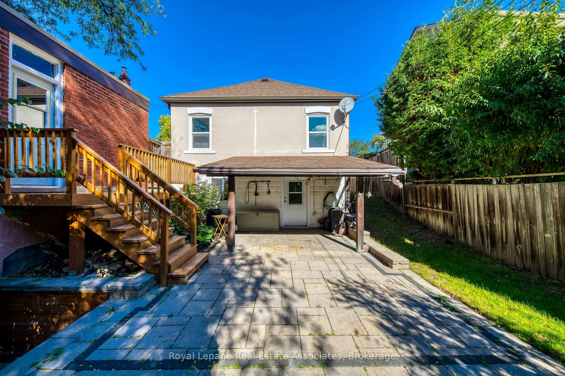 Photo 31 of 21 Brenton Street, Toronto, Crescent Town — HOMEH