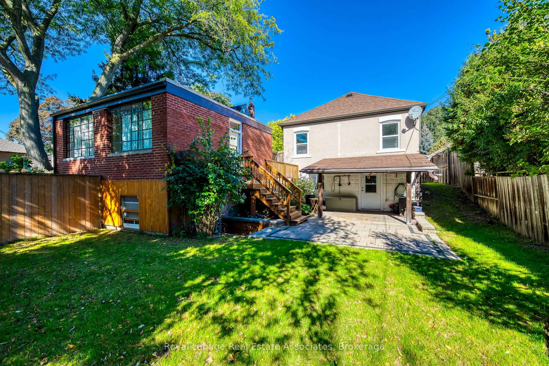 Photo 33 of 21 Brenton Street, Toronto, Crescent Town — HOMEH