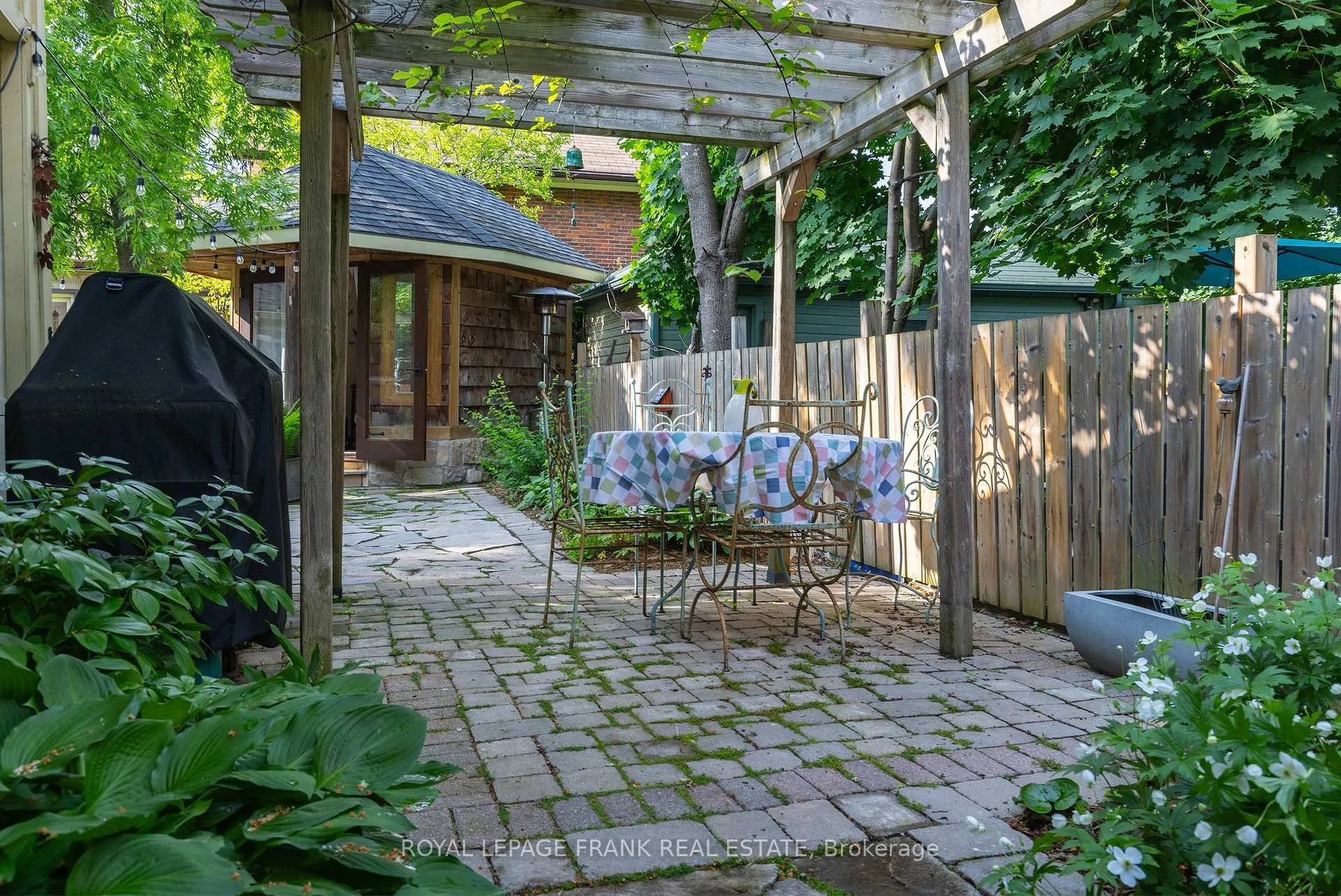 Photo 41 of 454 Weller Street, Peterborough, Town Ward 3 — HOMEH