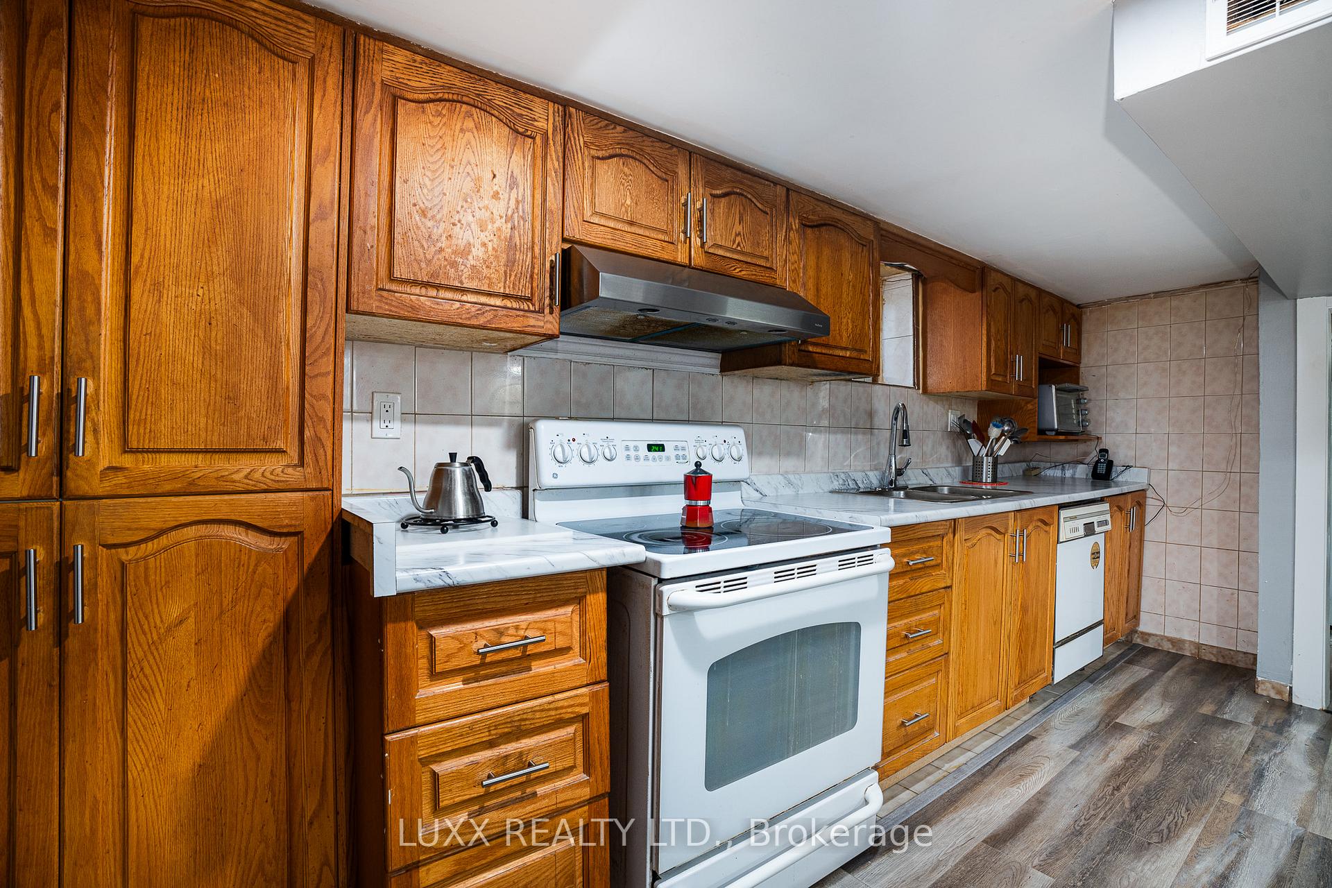 Photo 17 of 377 Glenholme Avenue, Toronto, Oakwood Village — HOMEH