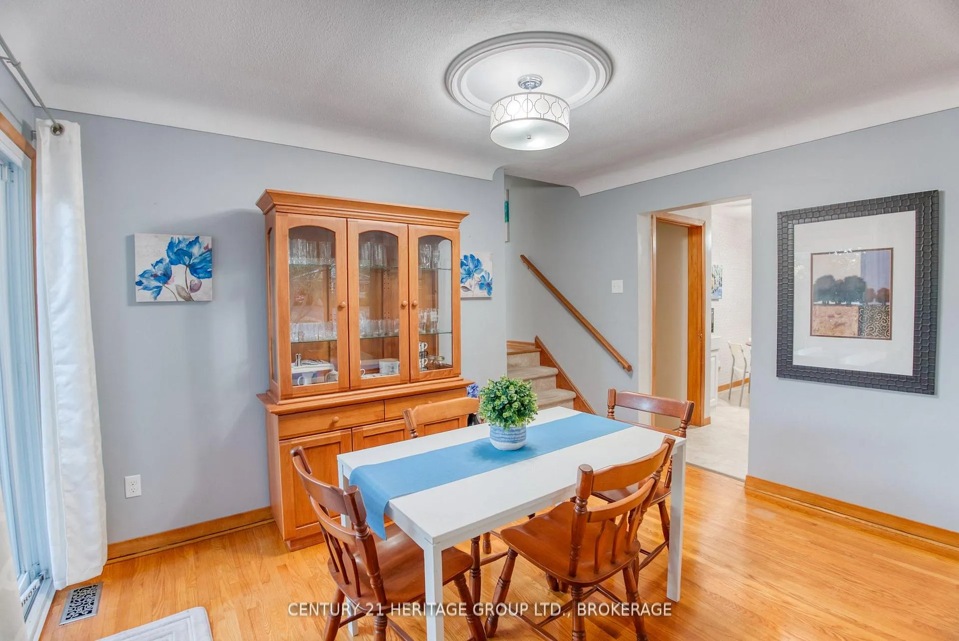 Photo 5 of 675 Carnaby Street, Kingston, South of Taylor-Kidd Blvd — HOMEH