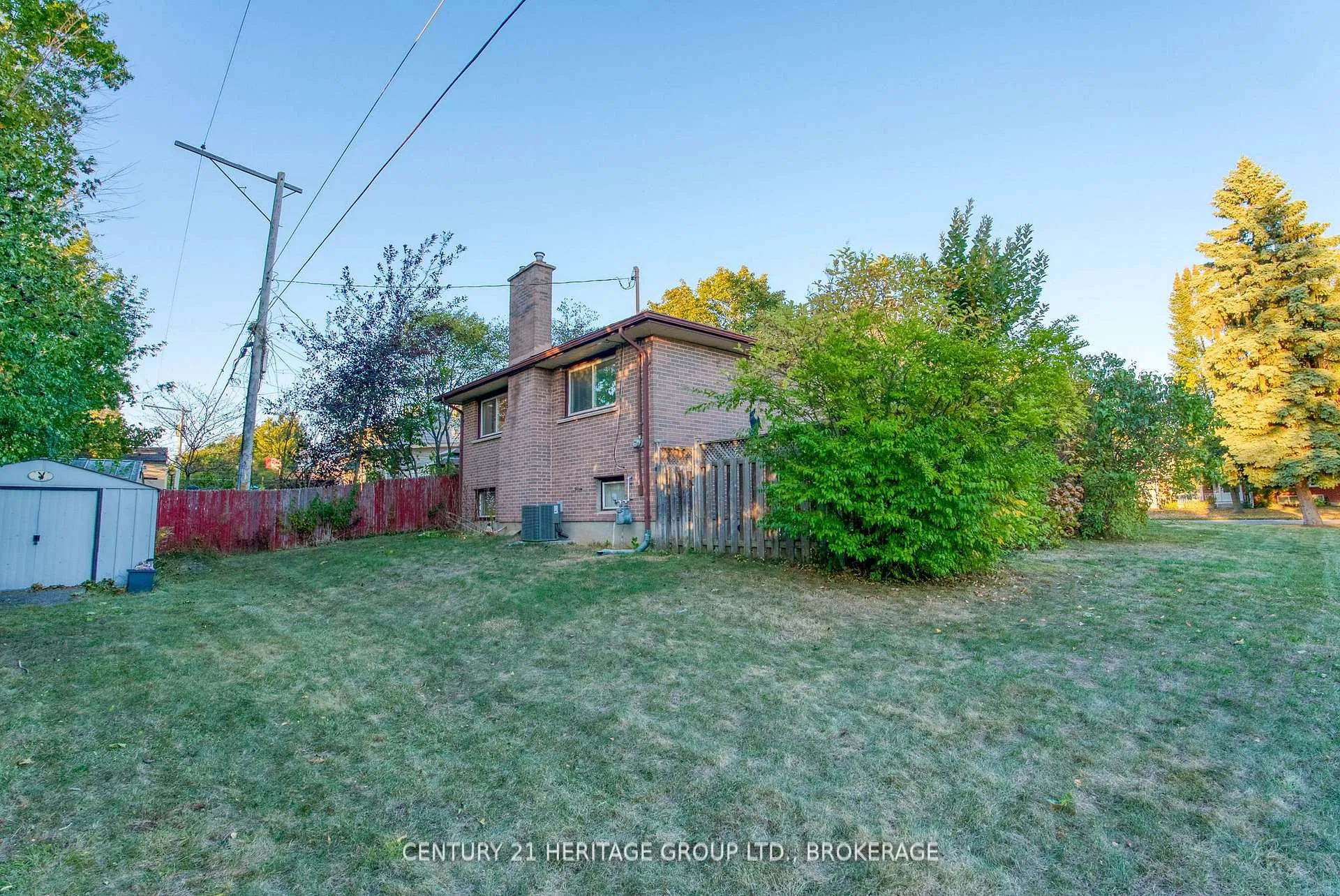 Photo 23 of 675 Carnaby Street, Kingston, South of Taylor-Kidd Blvd — HOMEH