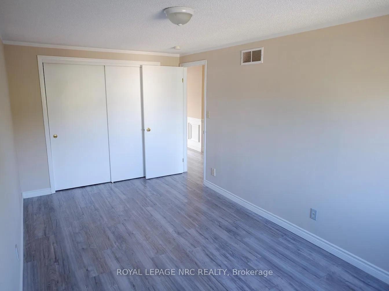 Photo 12 of 45 Baxter Crescent, Thorold, Confederation Heights — HOMEH