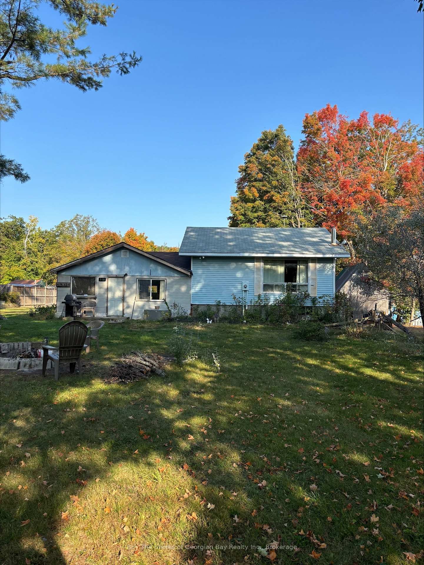 Photo 7 of 3138 Robb Court, Tay, Rural Tay — HOMEH