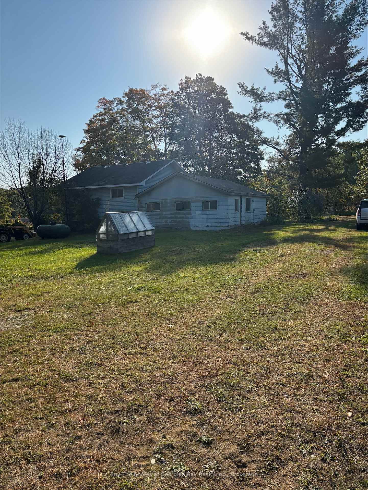 Photo 12 of 3138 Robb Court, Tay, Rural Tay — HOMEH