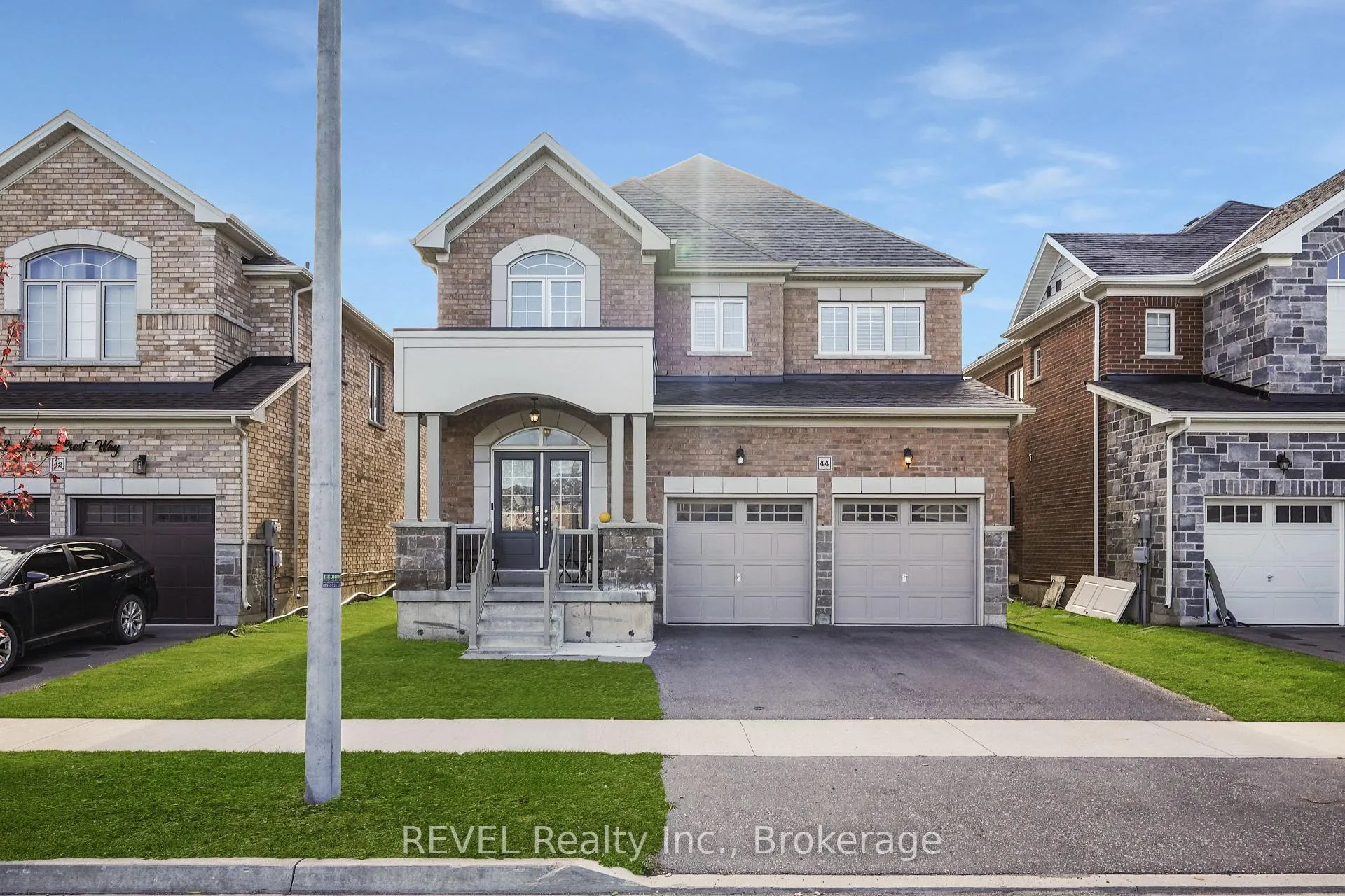 Front of 44 Spring Crest Way