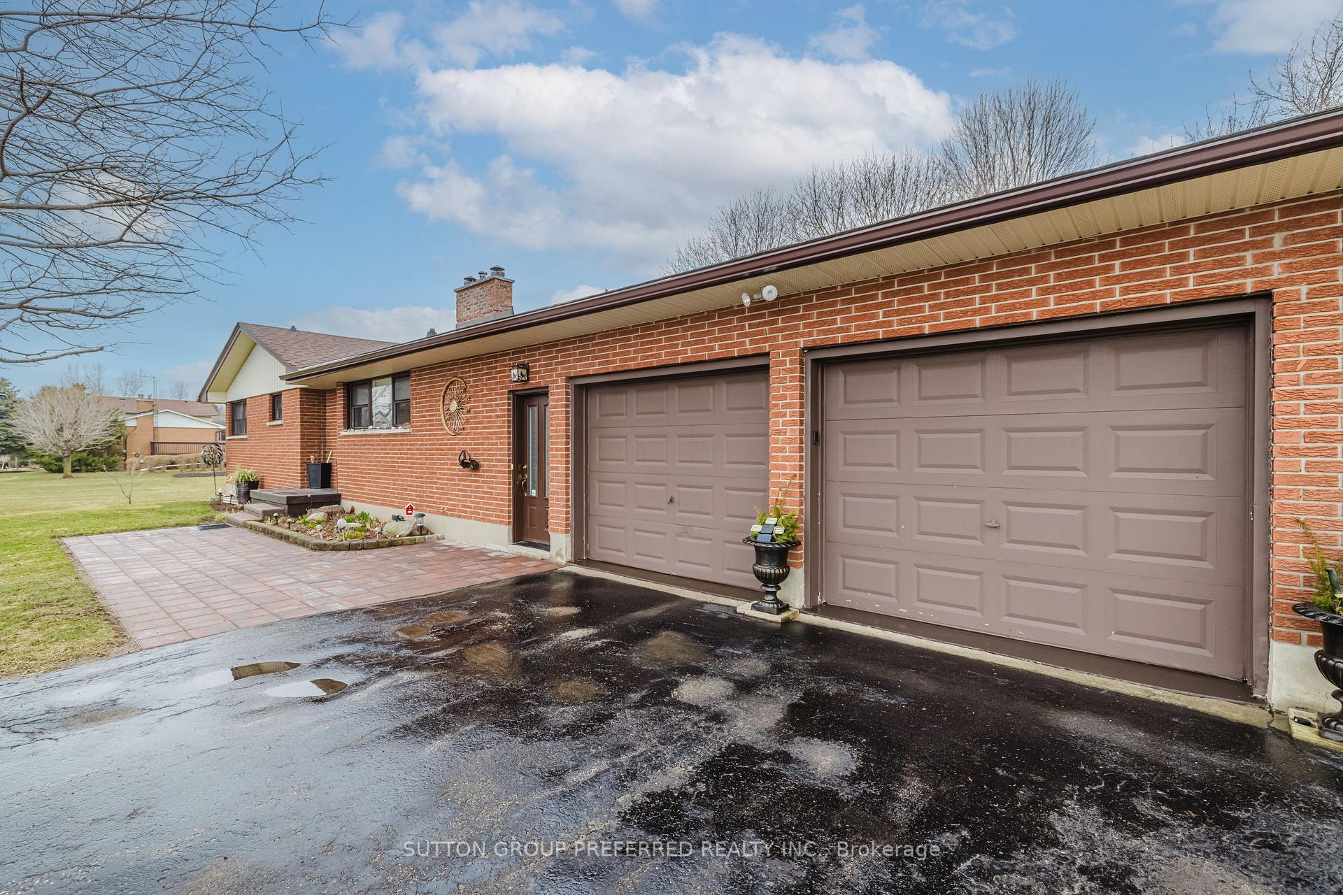 Photo 2 of 5080 Westchester Bourne, Thames Centre, Rural Thames Centre — HOMEH