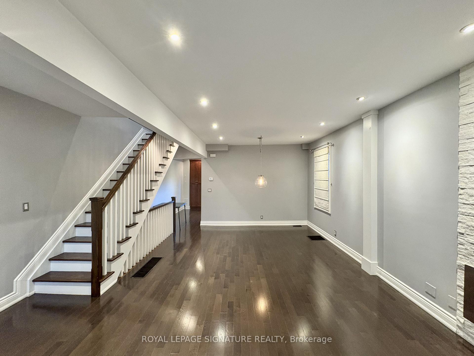 Photo 3 of 77 Ashdale Avenue, Toronto, Greenwood-Coxwell — HOMEH