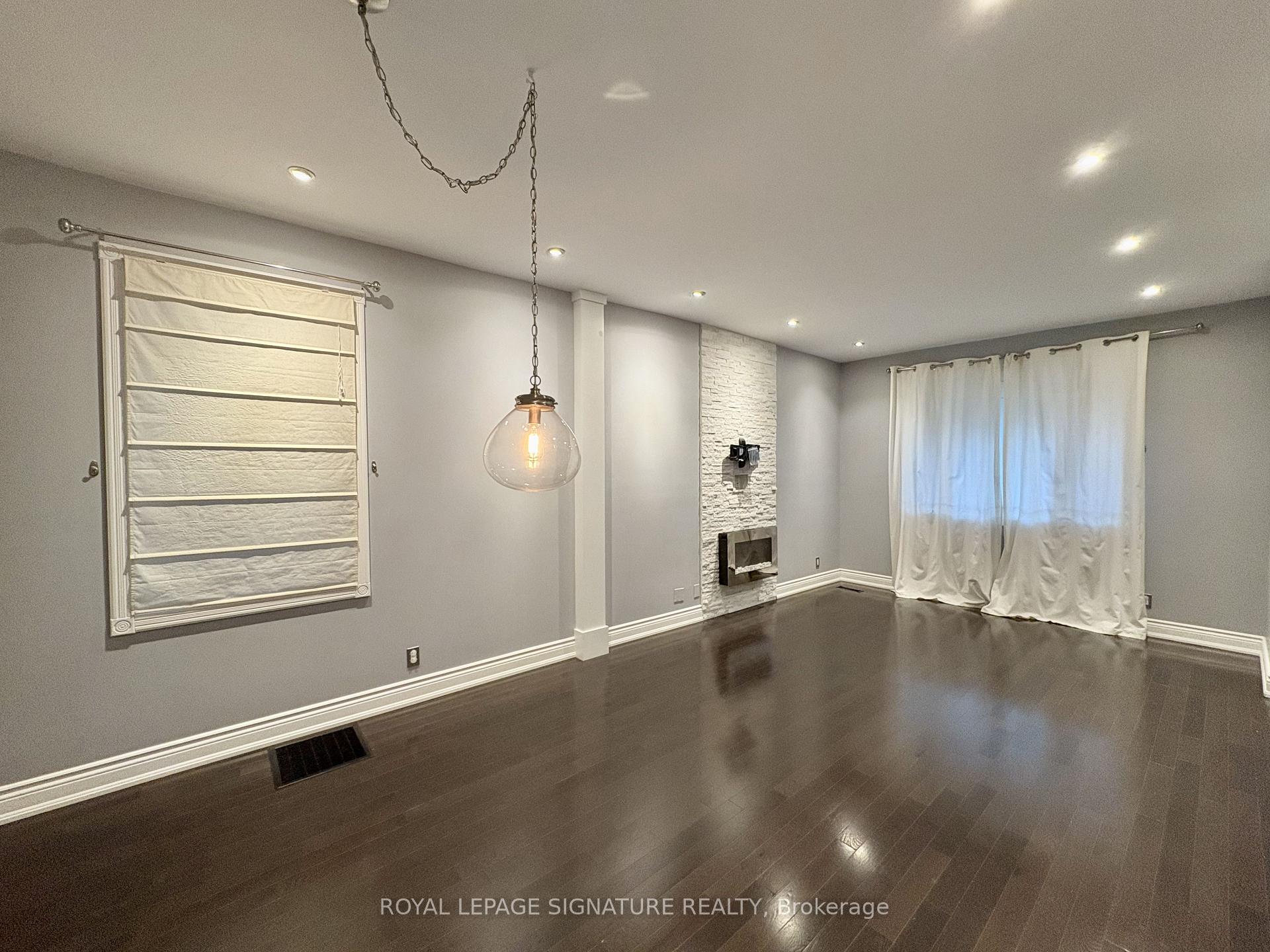 Photo 4 of 77 Ashdale Avenue, Toronto, Greenwood-Coxwell — HOMEH