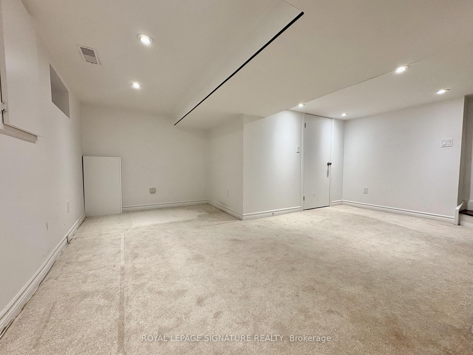 Photo 15 of 77 Ashdale Avenue, Toronto, Greenwood-Coxwell — HOMEH