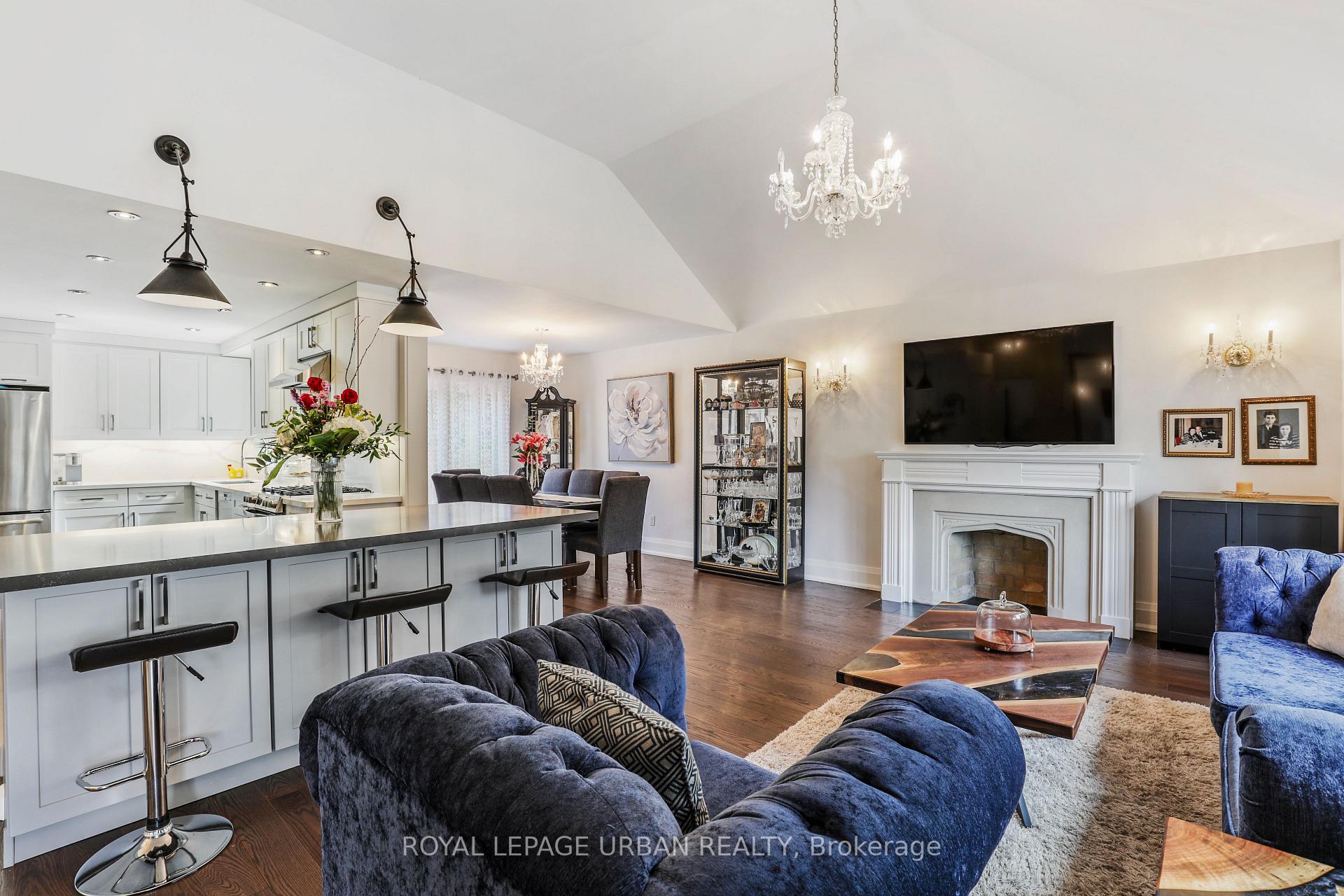 Photo 12 of 147 Parkview Hill Crescent, Toronto, O'Connor-Parkview — HOMEH