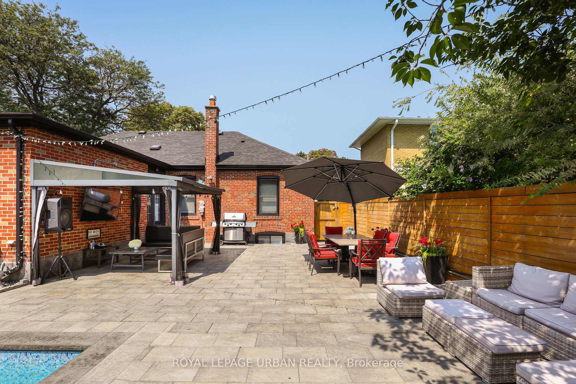 Photo 32 of 147 Parkview Hill Crescent, Toronto, O'Connor-Parkview — HOMEH