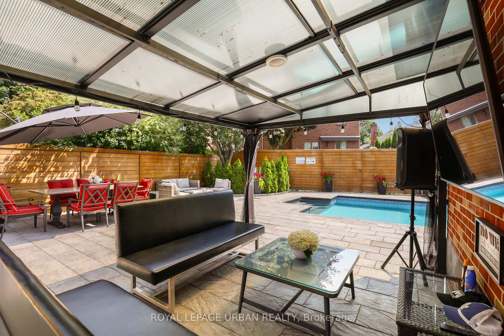Photo 34 of 147 Parkview Hill Crescent, Toronto, O'Connor-Parkview — HOMEH
