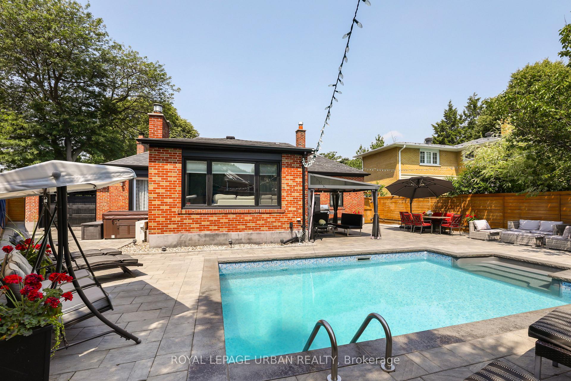 Photo 37 of 147 Parkview Hill Crescent, Toronto, O'Connor-Parkview — HOMEH