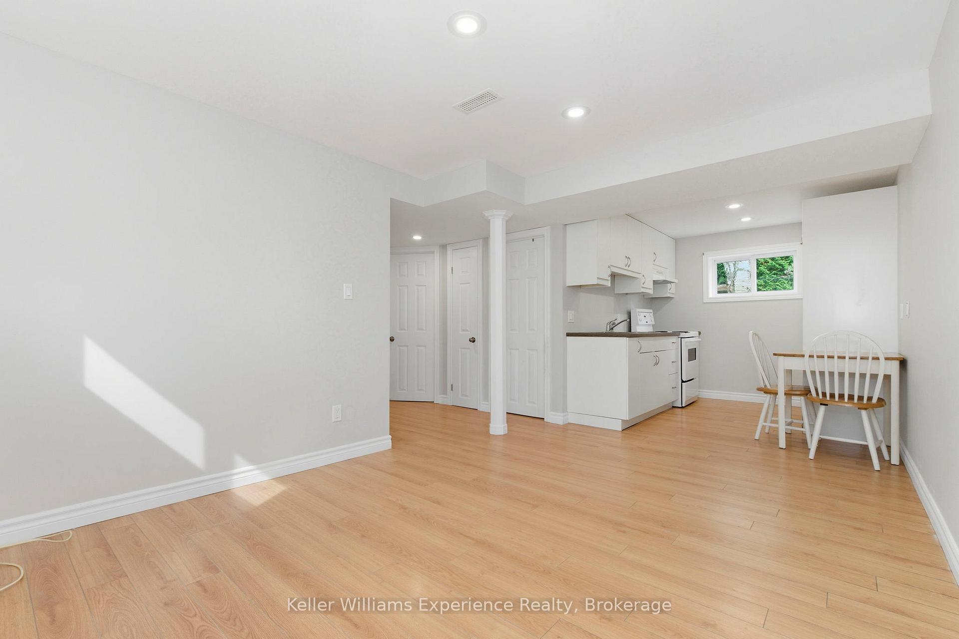Photo 24 of 739 Ninth Avenue, Tay, Port McNicoll — HOMEH