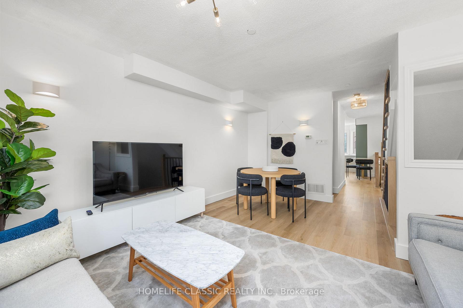 Photo 11 of 1508 Queen Street E, Toronto, Greenwood-Coxwell — HOMEH