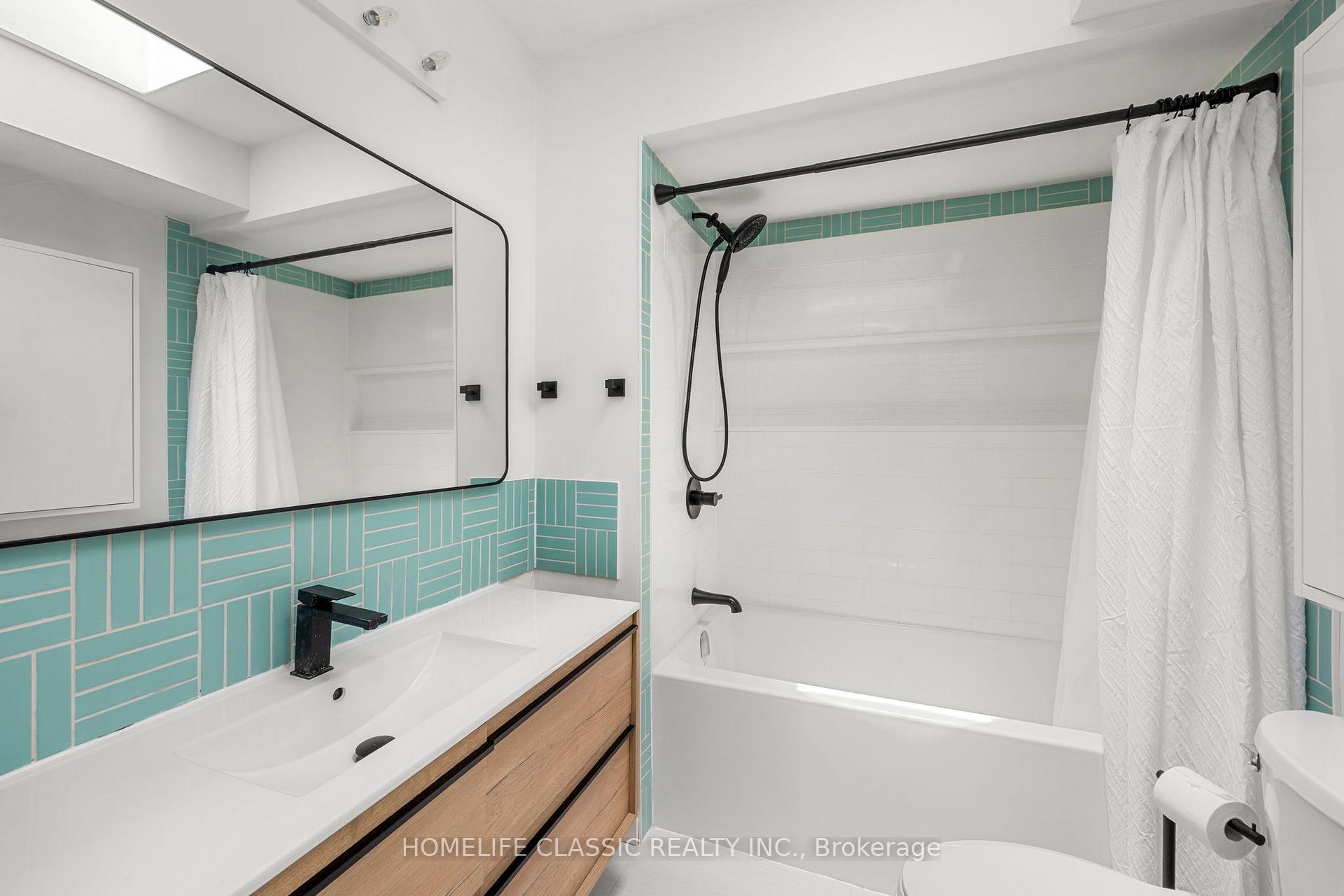 Photo 27 of 1508 Queen Street E, Toronto, Greenwood-Coxwell — HOMEH