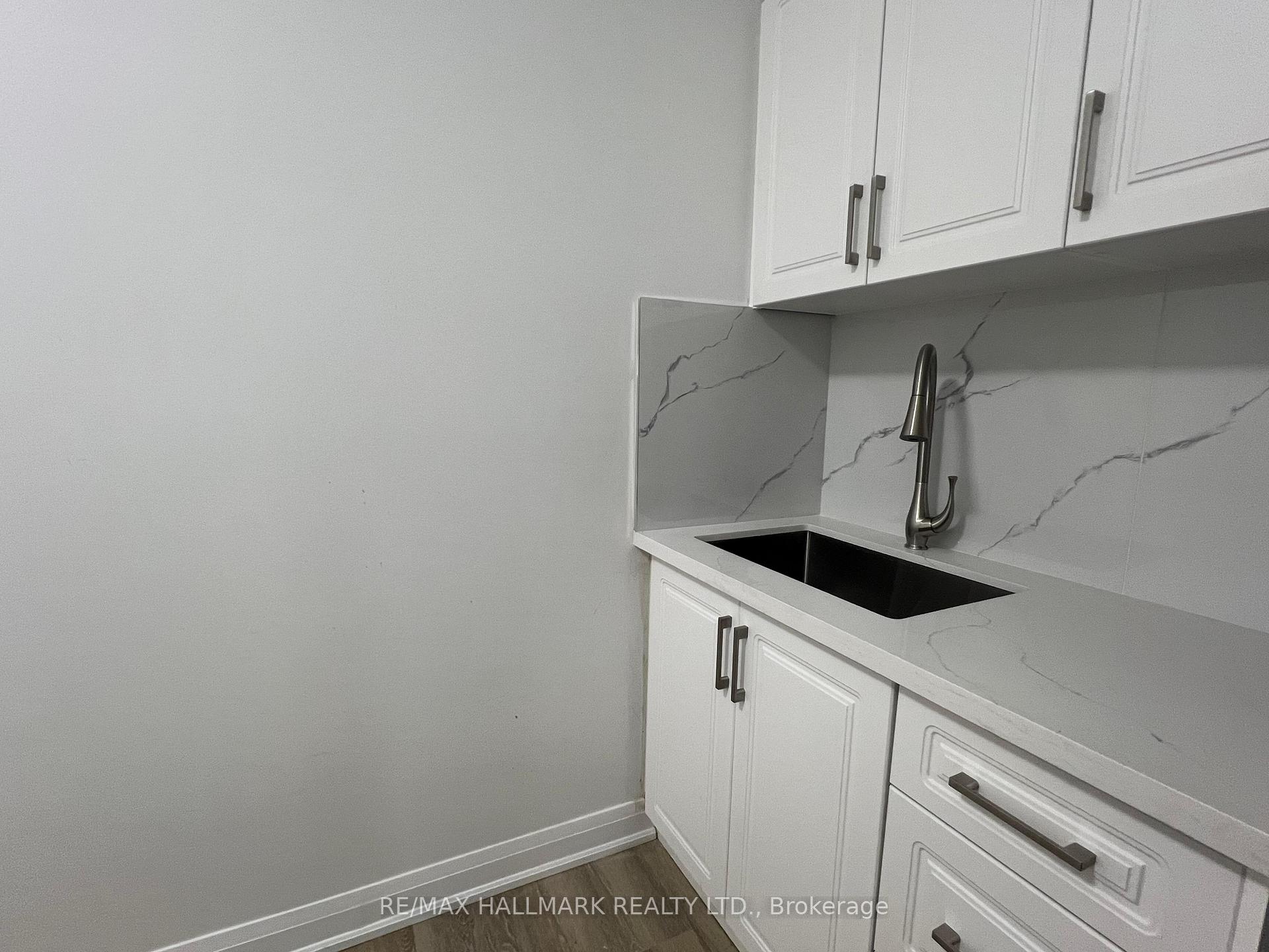 Photo 8 of Unit 1, 822 Gerrard Street E, Toronto, North Riverdale — HOMEH