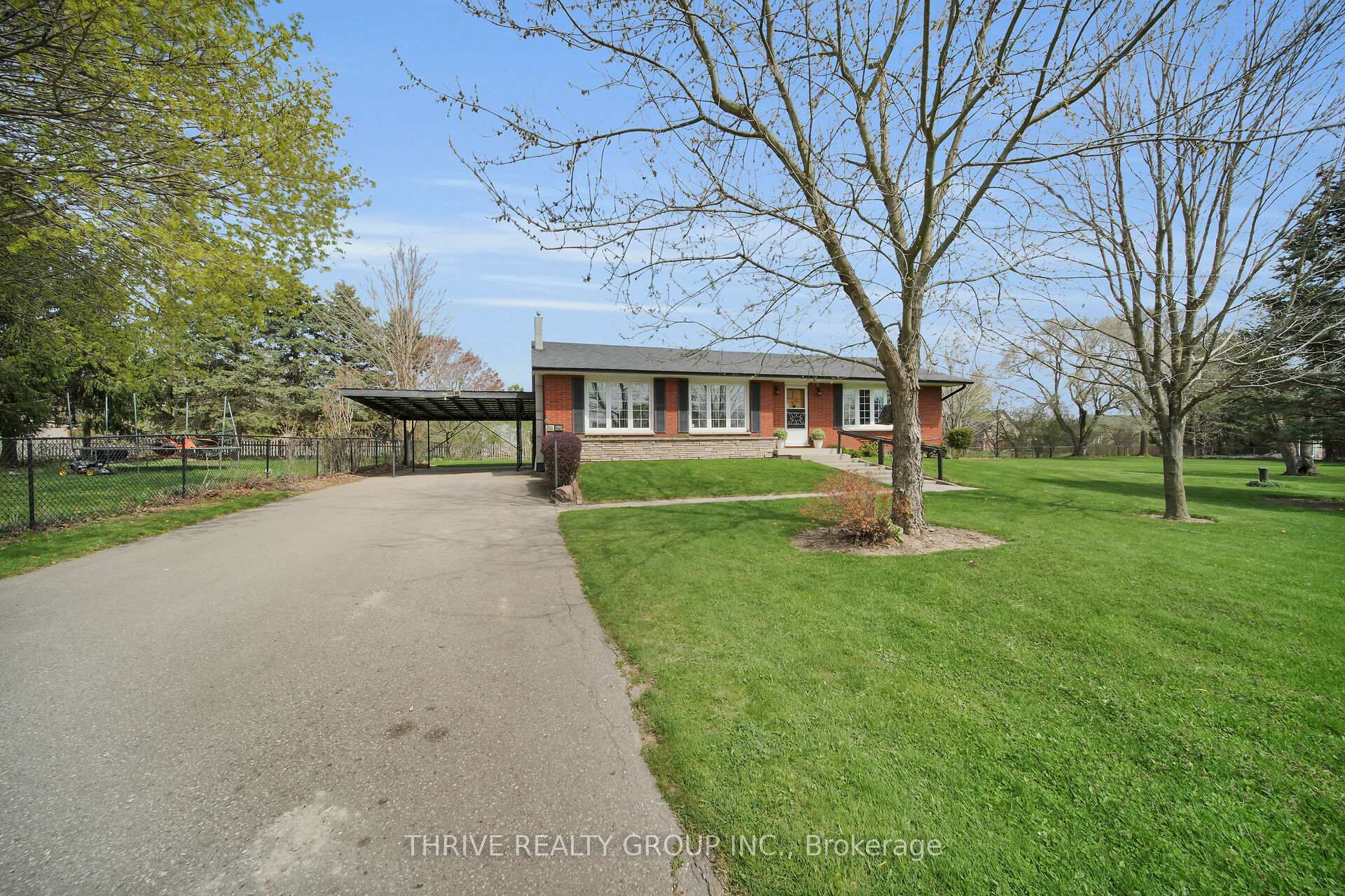 Photo 3 of 4036-4050 Elgin Road, Thames Centre, Mossley — HOMEH