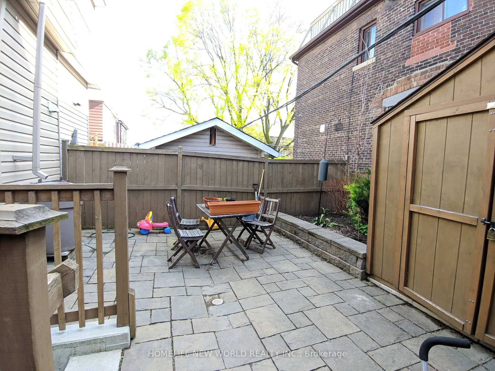 Photo 9 of Unit Bsmt, 252 Greenwood Avenue, Toronto, Greenwood-Coxwell — HOMEH