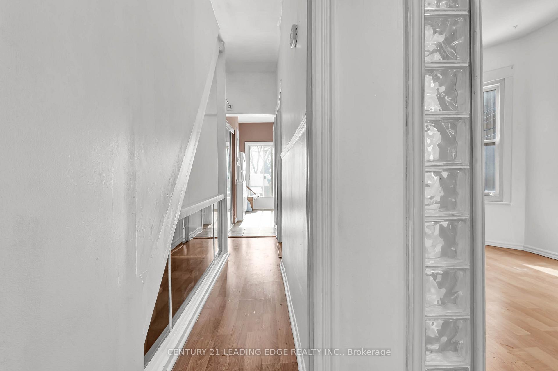 Photo 8 of 7 Hunter Street, Toronto, Blake-Jones — HOMEH