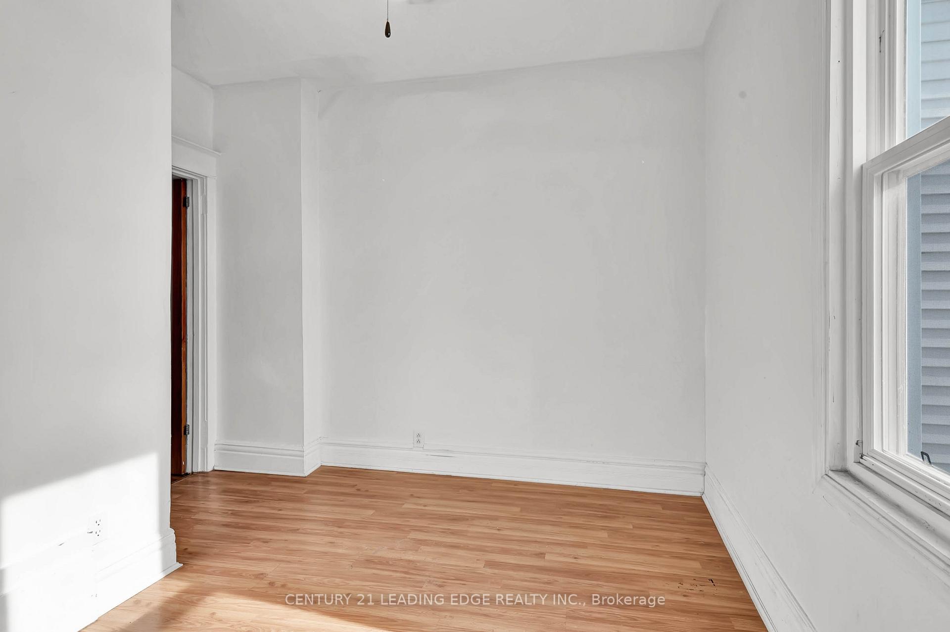 Photo 27 of 7 Hunter Street, Toronto, Blake-Jones — HOMEH