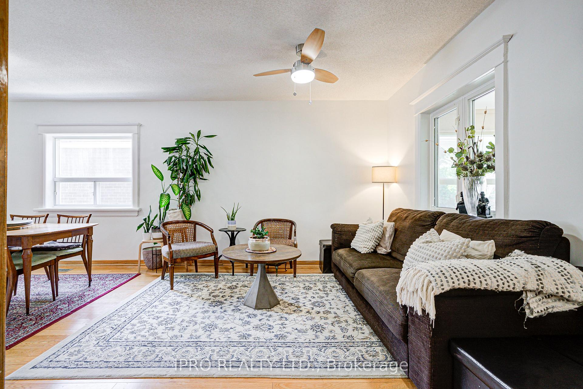 Photo 9 of 287 Queensdale Avenue, Toronto, Danforth Village-East York — HOMEH