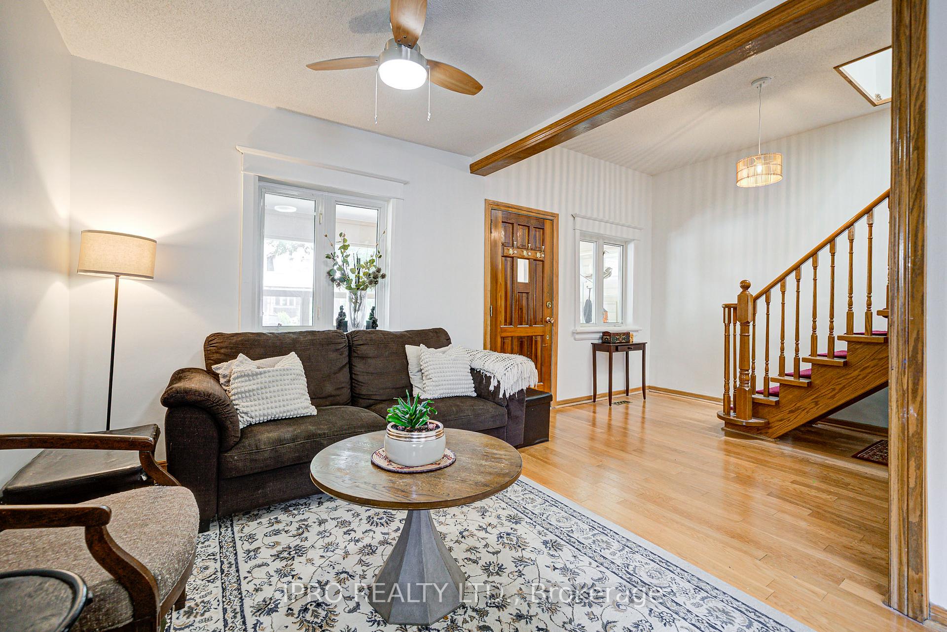 Photo 11 of 287 Queensdale Avenue, Toronto, Danforth Village-East York — HOMEH
