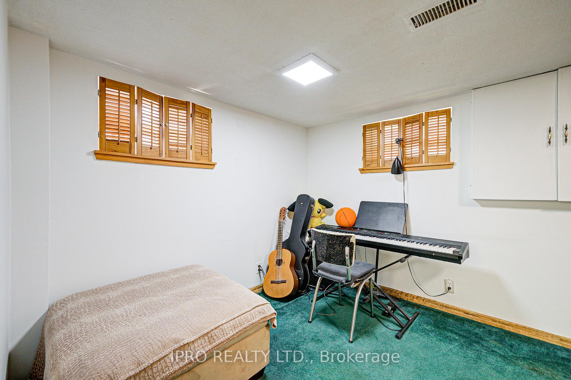 Photo 33 of 287 Queensdale Avenue, Toronto, Danforth Village-East York — HOMEH