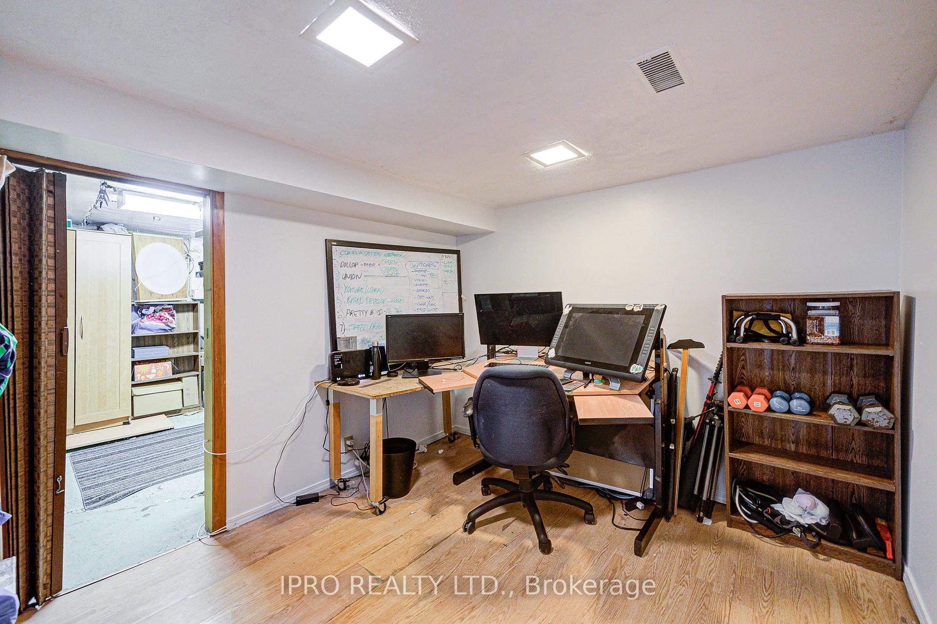 Photo 39 of 287 Queensdale Avenue, Toronto, Danforth Village-East York — HOMEH