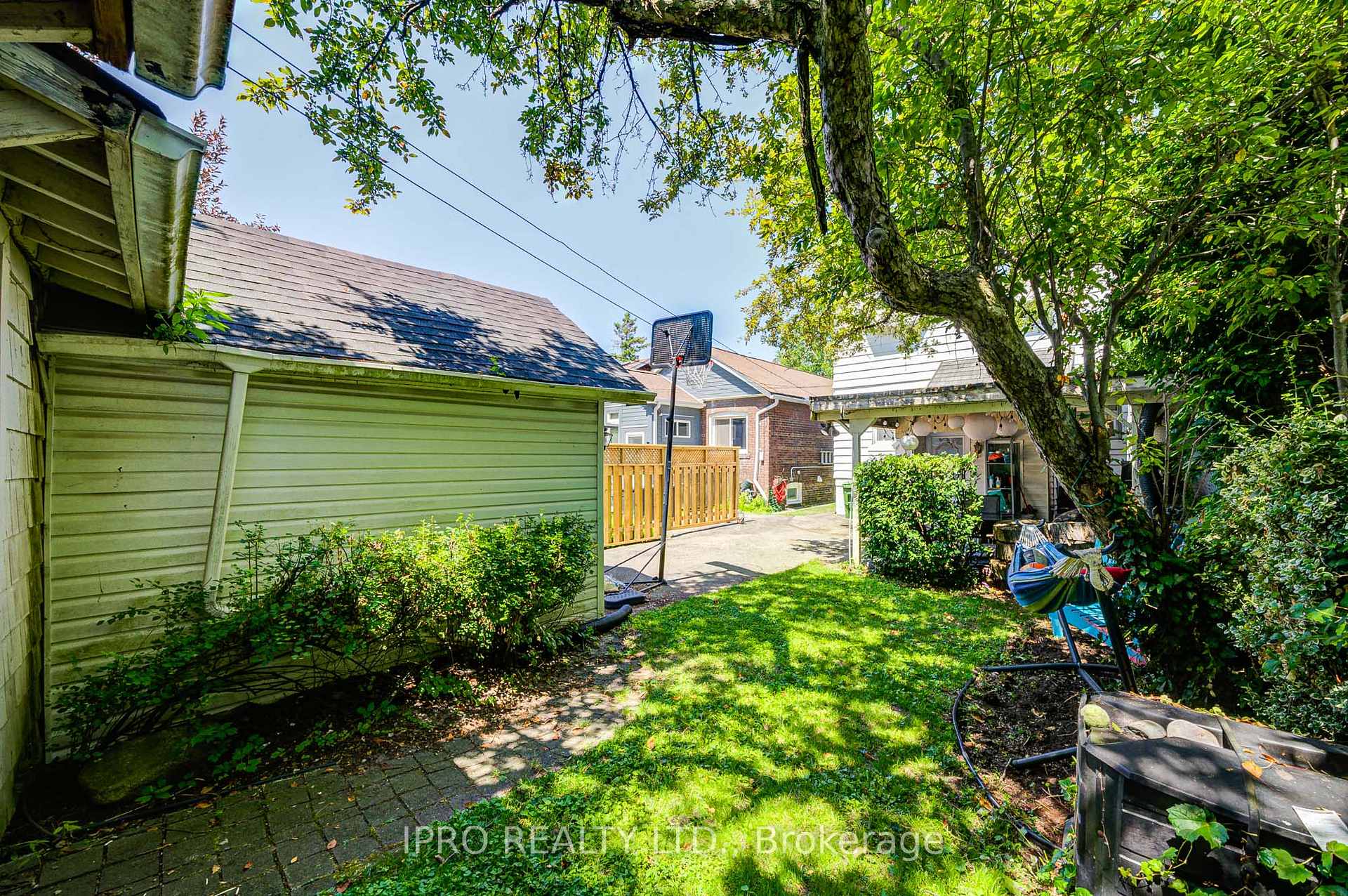 Photo 43 of 287 Queensdale Avenue, Toronto, Danforth Village-East York — HOMEH