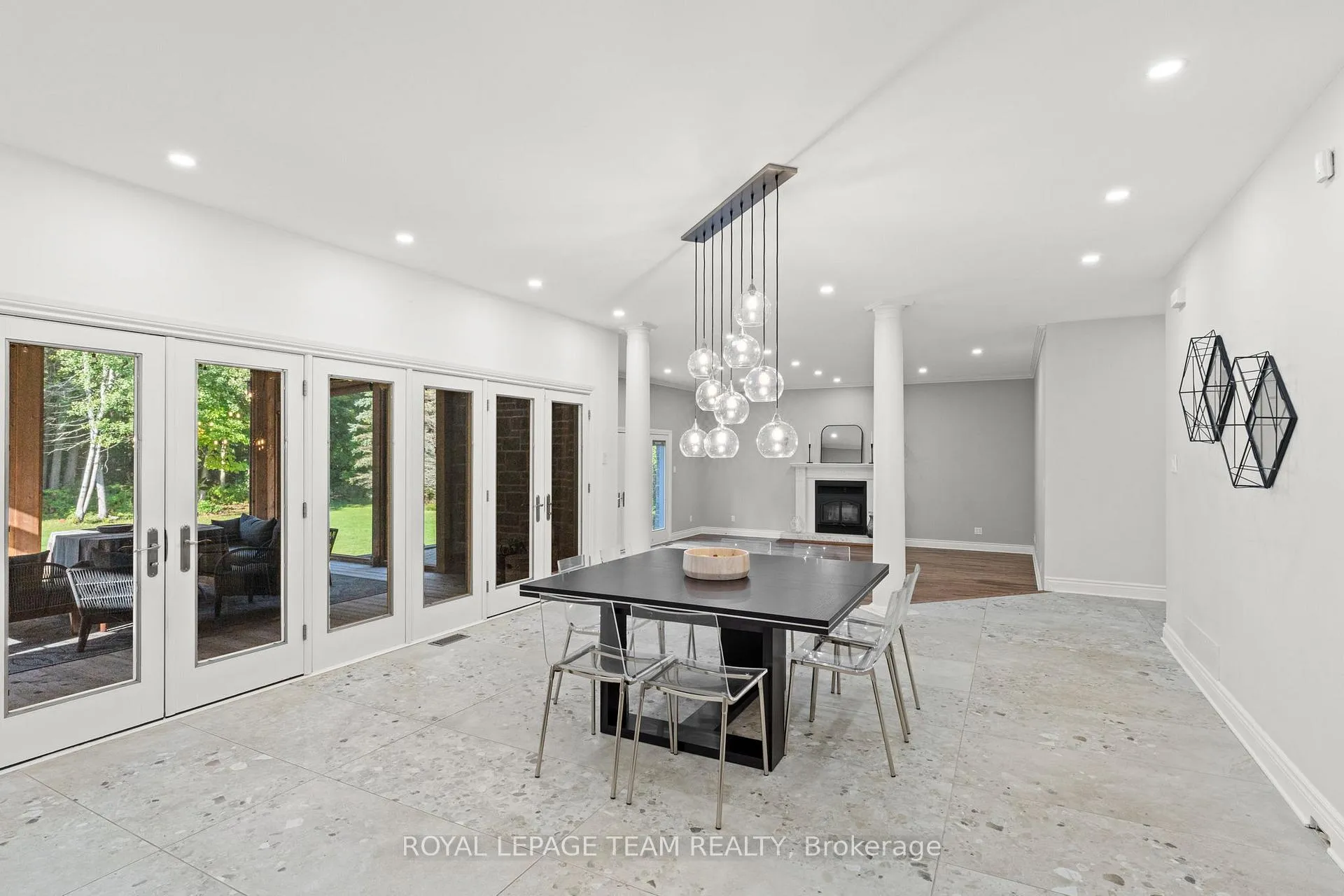 Photo 18 of 51 Marchvale Drive, Ottawa, Kanata - Rural Kanata (Central) — HOMEH
