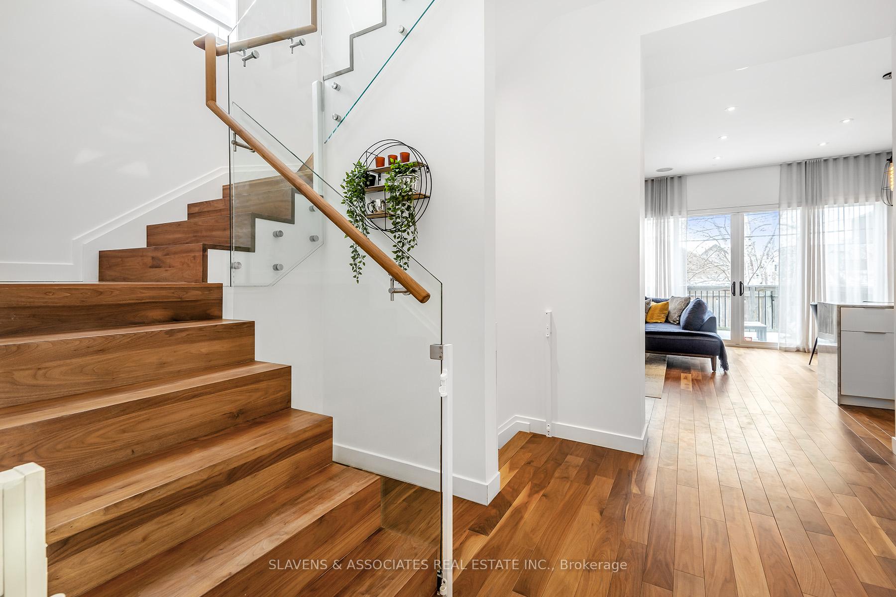 Photo 4 of 480 Atlas Avenue, Toronto, Oakwood Village — HOMEH