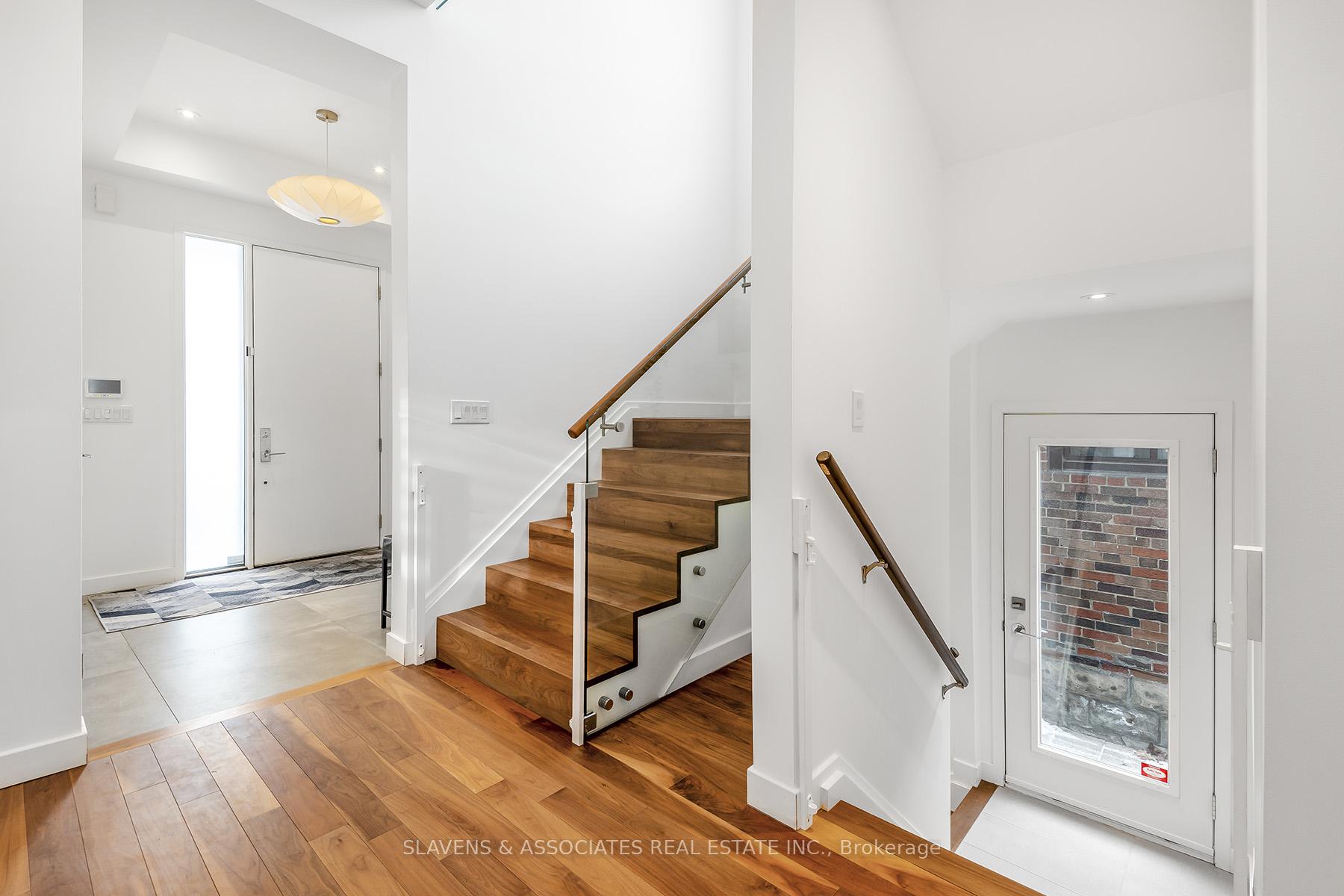 Photo 5 of 480 Atlas Avenue, Toronto, Oakwood Village — HOMEH