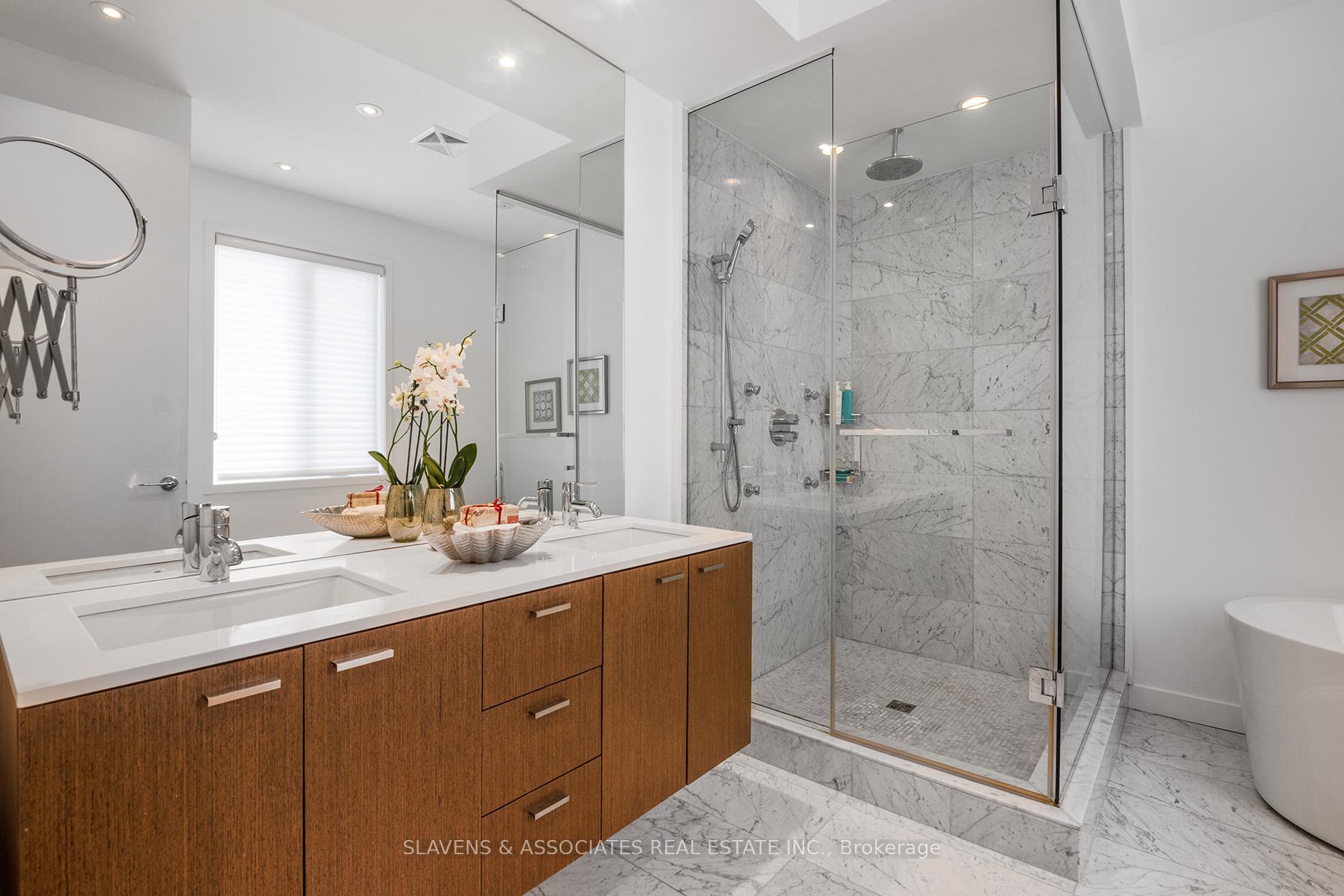 Photo 24 of 480 Atlas Avenue, Toronto, Oakwood Village — HOMEH