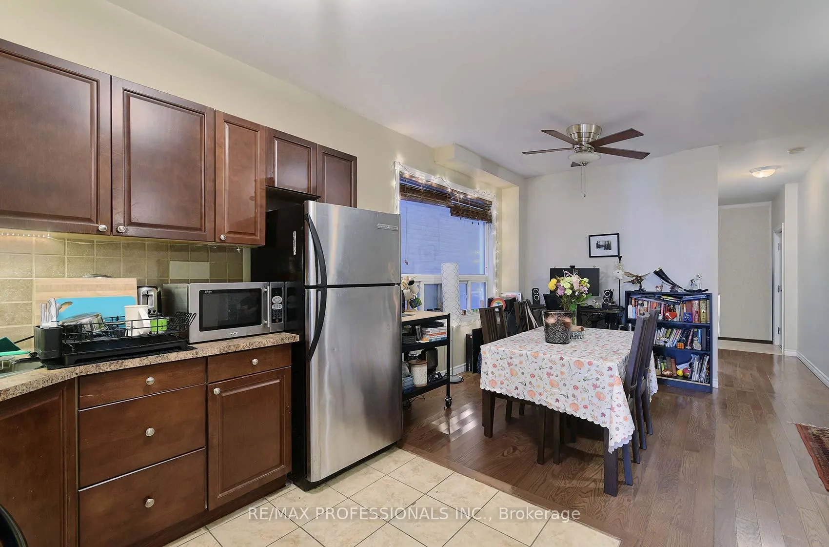 Photo 6 of 945 Logan Avenue, Toronto, Playter Estates-Danforth — HOMEH