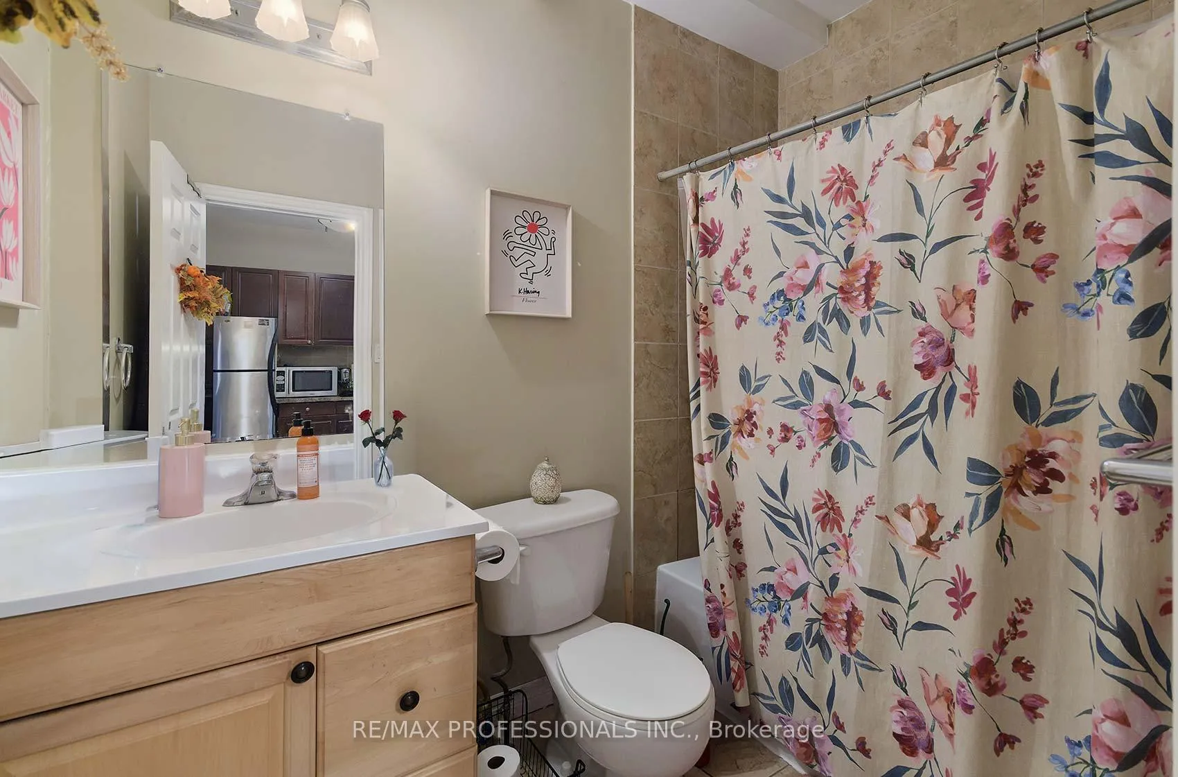 Photo 9 of 945 Logan Avenue, Toronto, Playter Estates-Danforth — HOMEH