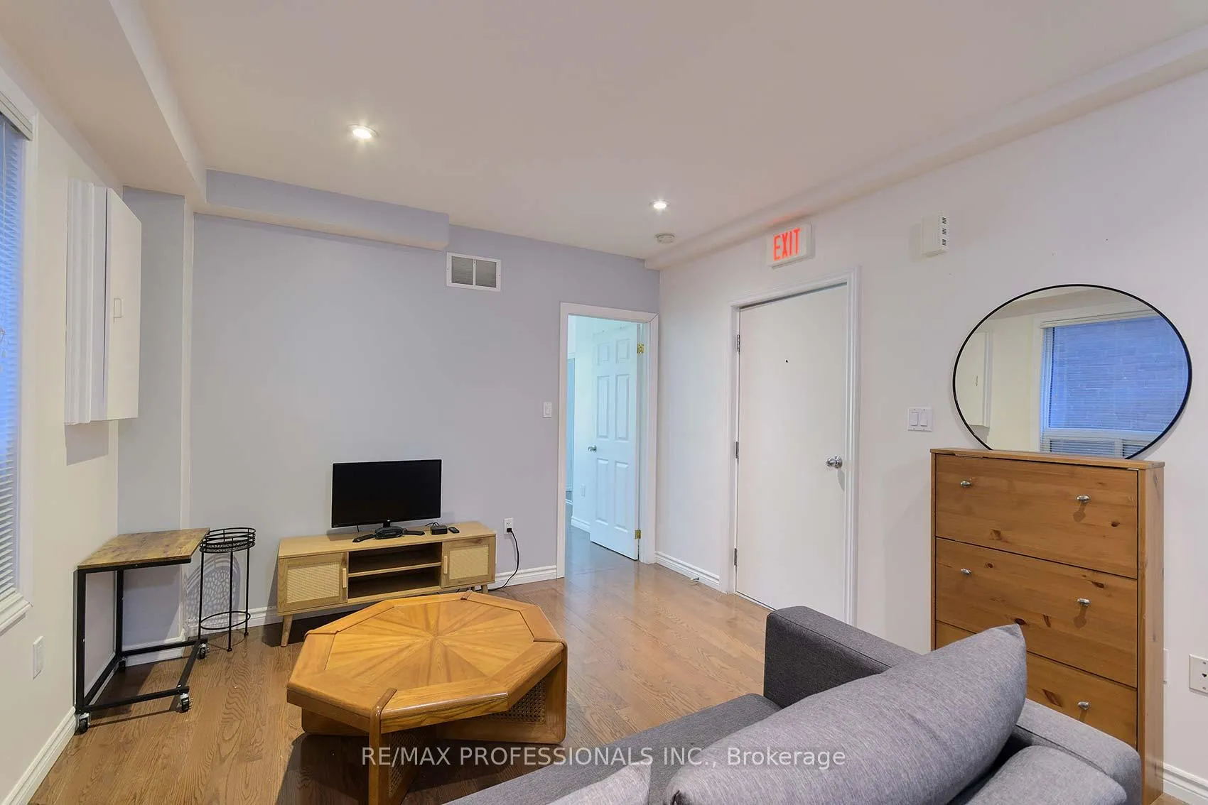 Photo 11 of 945 Logan Avenue, Toronto, Playter Estates-Danforth — HOMEH