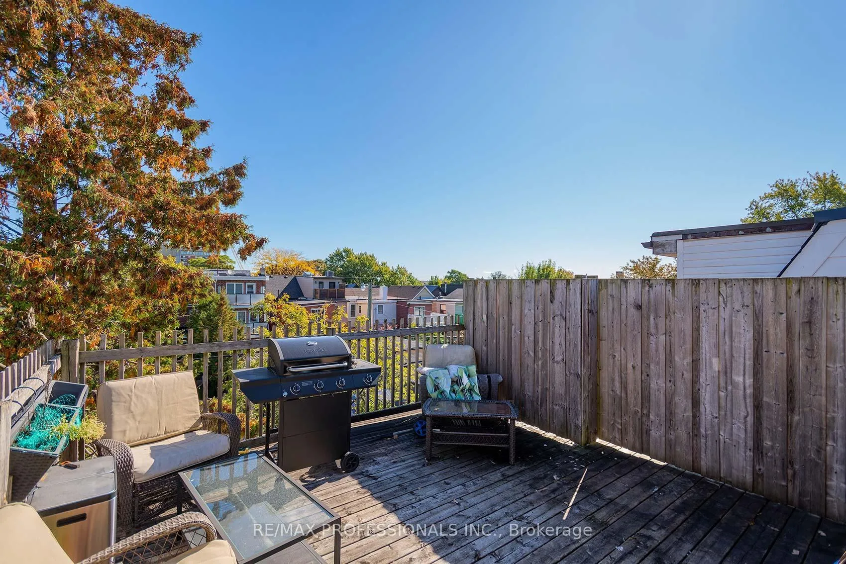 Photo 25 of 945 Logan Avenue, Toronto, Playter Estates-Danforth — HOMEH